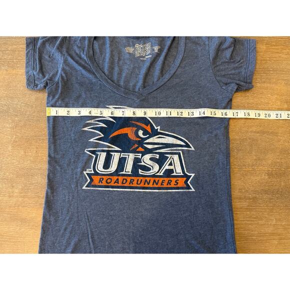 UNIVERSITY OF TEXAS AT SAN ANTONIO UTSA Roadrunners T-Shirt Tee Top M Gameday - Picture 7 of 7